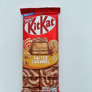 🍮 KitKat Caramel – Wafer Croccanti al Gusto Caramello 99g