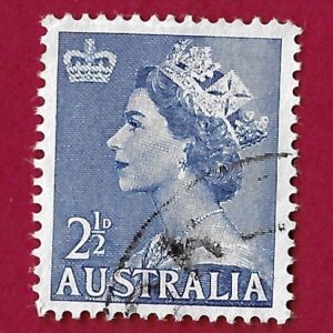 Francobollo  AUSTRALIA 1953 YT 196A  usato  ” Regina Elisabetta II ” € 0,20